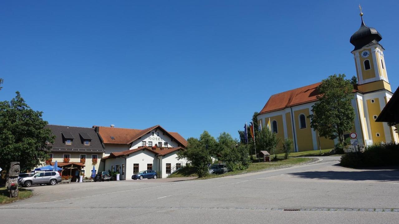 Готель Lindenhof Hetzenbach Zell Екстер'єр фото